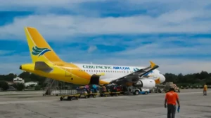 bohol-airport-airplane-cebu-pacific