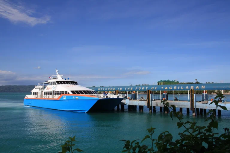 bohol ferry SuperCat bohol-ferry-SuperCat_38-wikipedia Cebu Transportation Hub